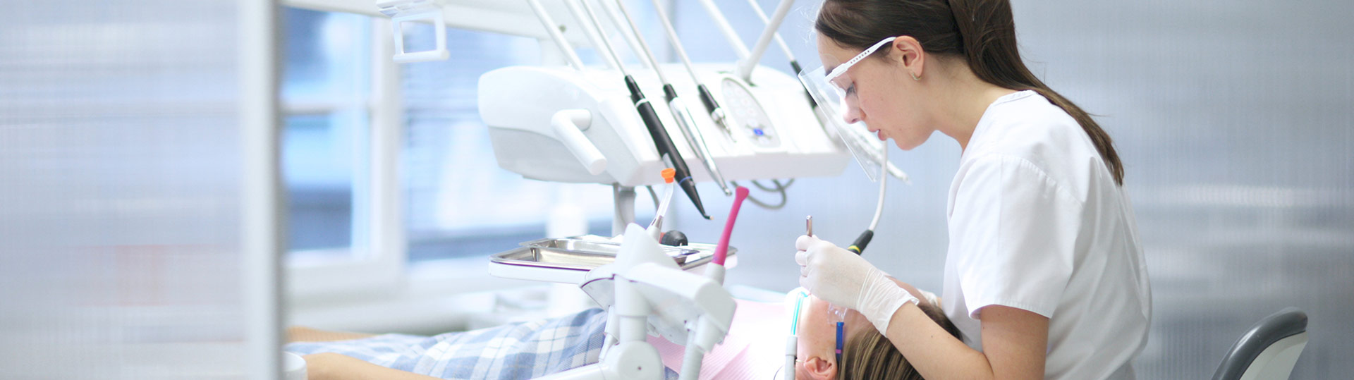 Clinical Evaluation of Dental Diagnostic and Therapeutic Devices - Celegence - Case Study